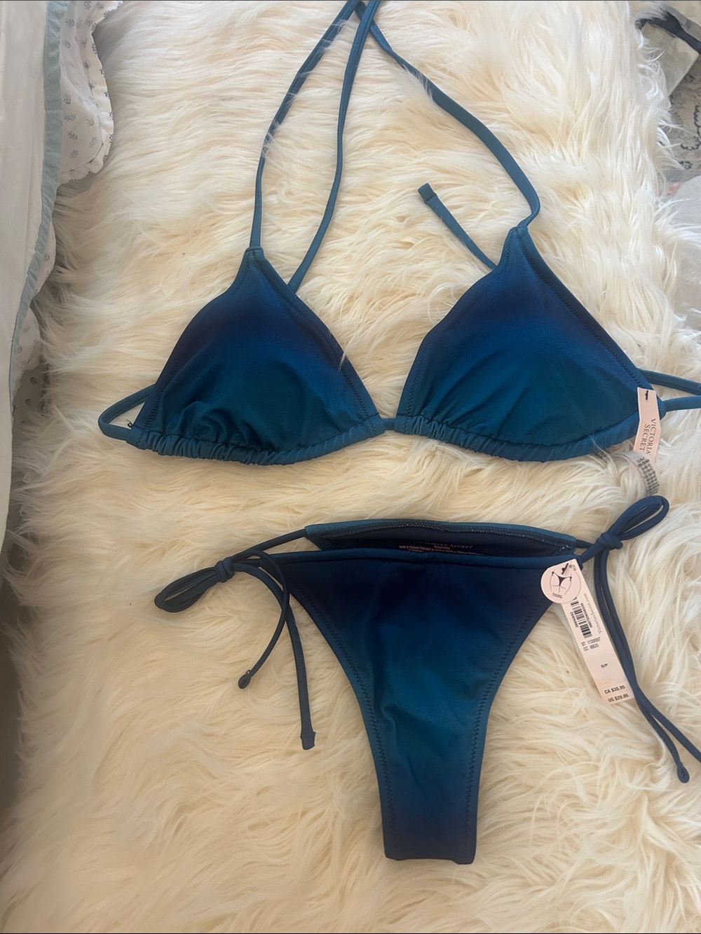 NWT Victoria’s Secret Blue Ombré Bikini Set